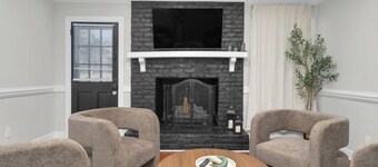Cozy Family Cottage ~ Prime Location!