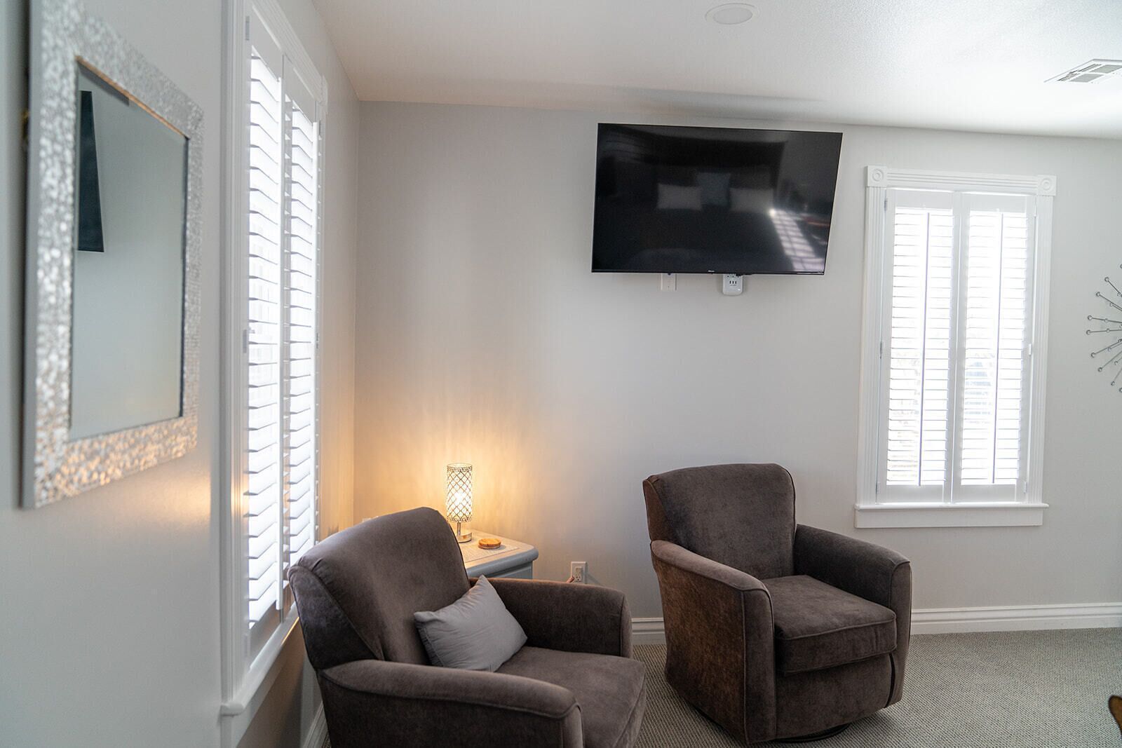 Deluxe Single Room, Patio, Garden View | Room amenity