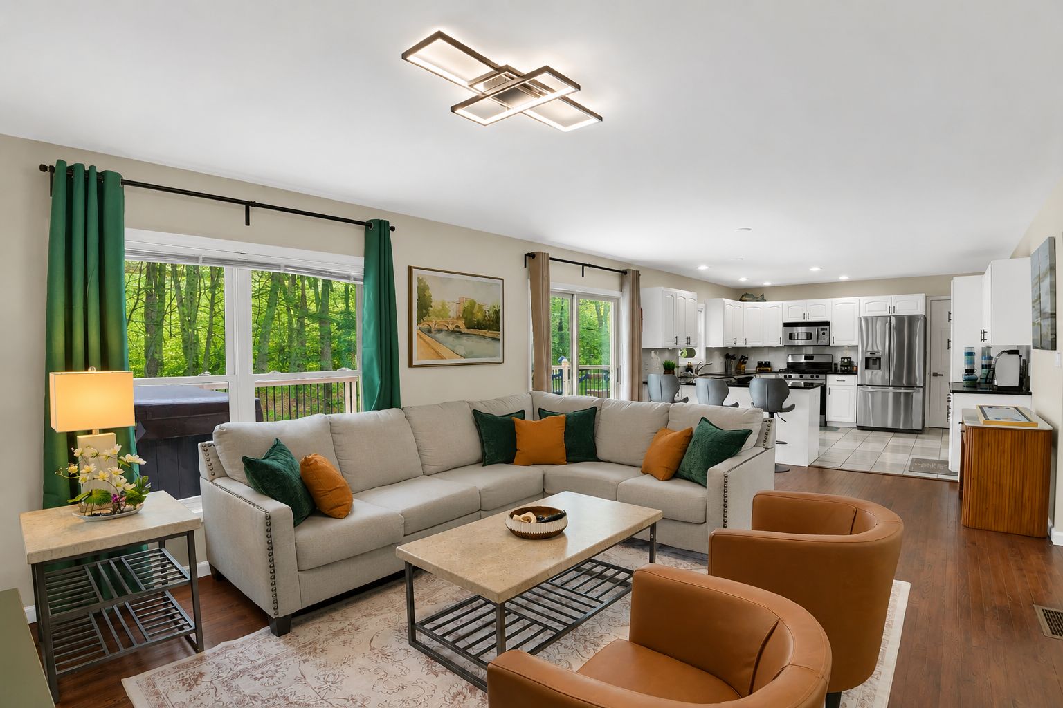 Smart TV, fireplace, books, stereo