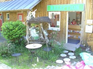 Outdoor dining - in Zandt mit Grill, Garten und Terrasse by Interhome (Zandt)