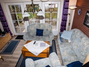 TV - "FeWo Herzmuschel" by Interhome (Friedrichskoog)