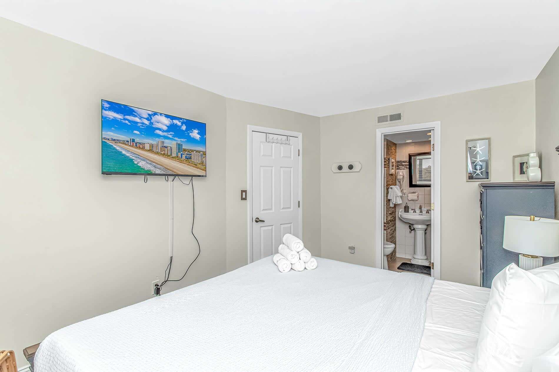 3 habitaciones, wifi gratis y ropa de cama 