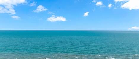 Una spiaggia nelle vicinanze