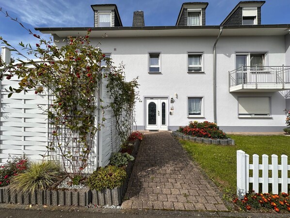 Exterior - Wohnung mit Terrasse by Interhome (Morbach)