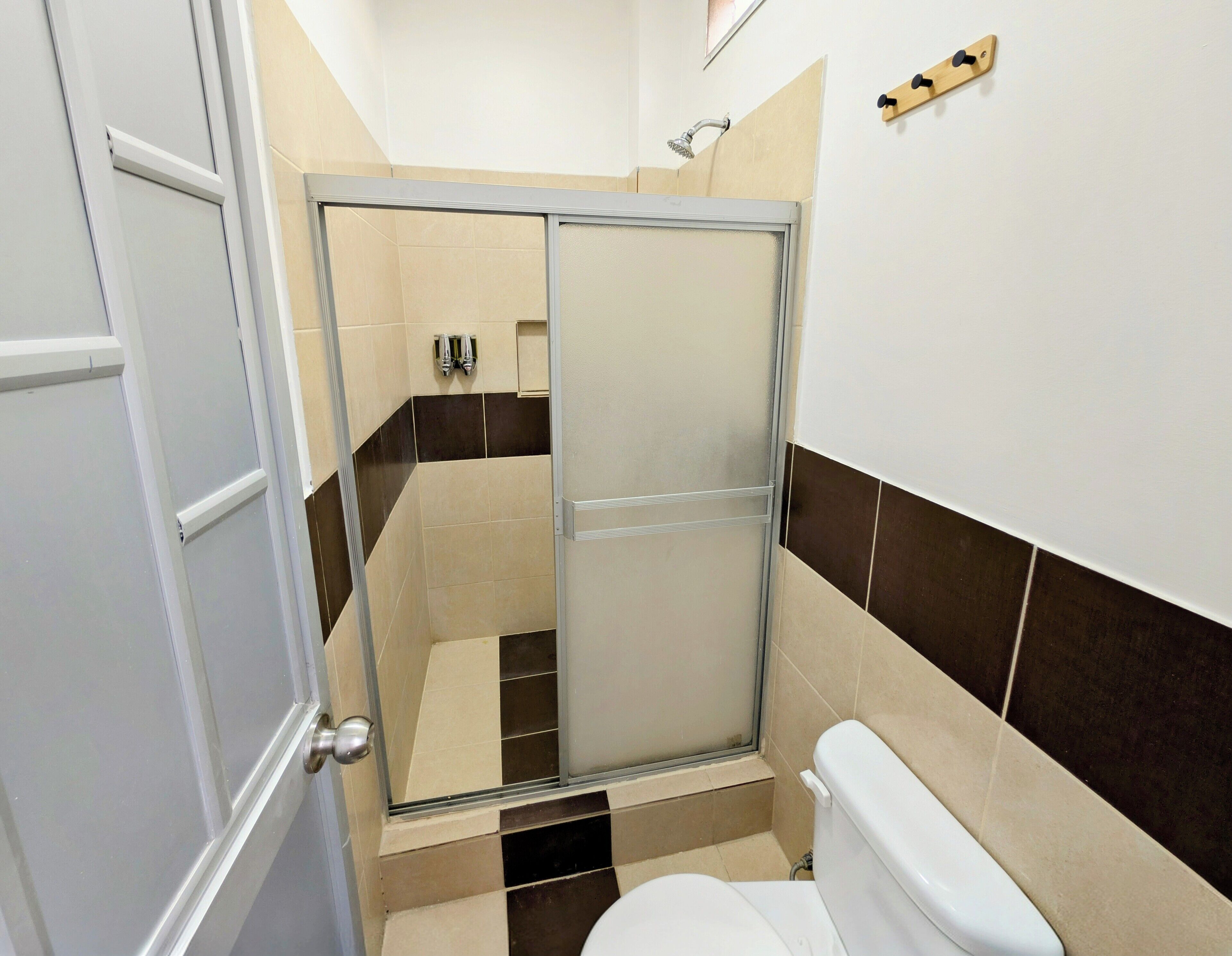 Shower, towels, soap, shampoo