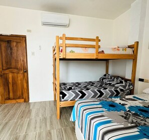 Free WiFi - Cali hotel in Montanita beach (Montañita)