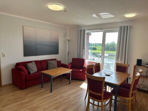 TV - Hafenzauber by Interhome (Ueckermünde)