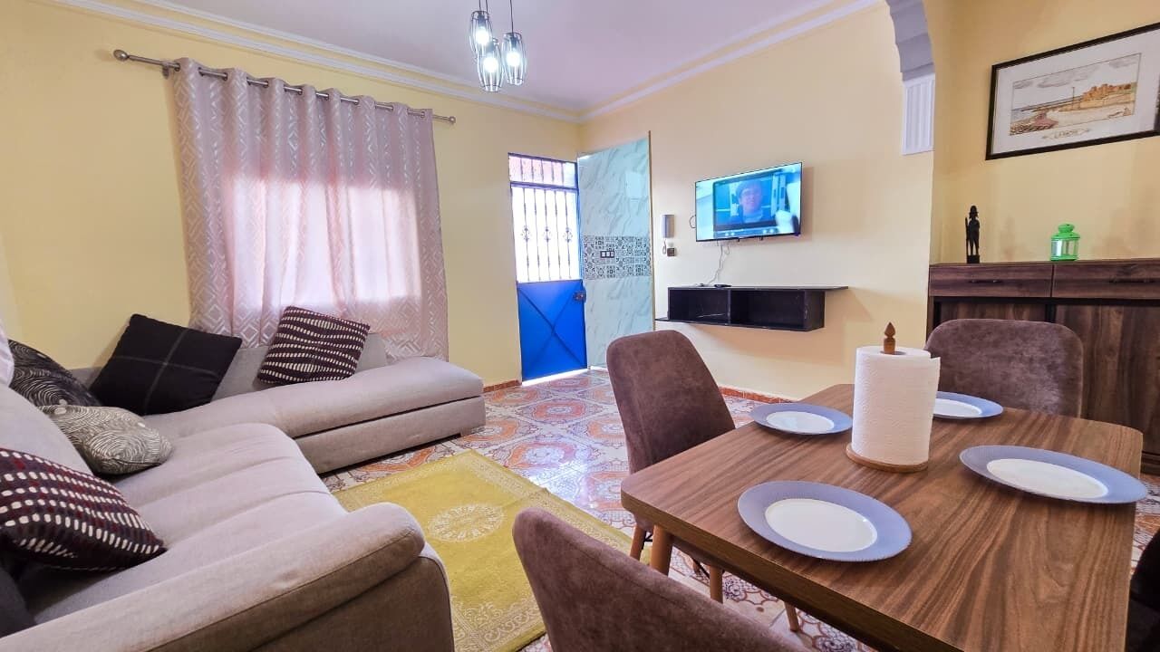 Classic Apartment, Partial Ocean View | Living area