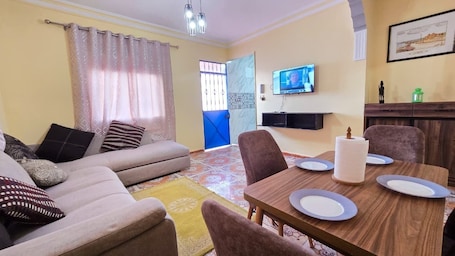 Área de sala de estar. CENTRICO - Holiday Homes