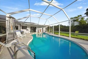 Outdoor pool, a heated pool - Luxury Modern Estate / Pool Spa & Volleyball Court (Naples)