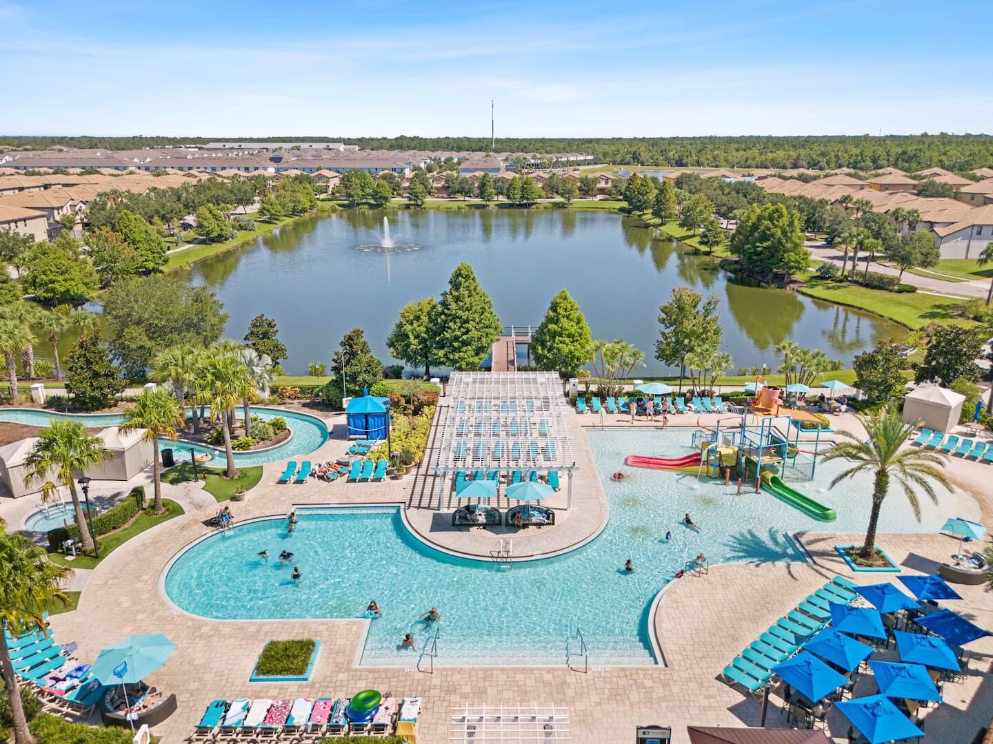 屋内プール、温水プール