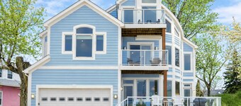 Coastal Blue | Beachfront Luxury | Sunset Views