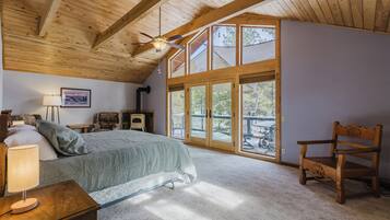 5 chambres, fer et planche à repasser, Wi-Fi gratuit, draps fournis