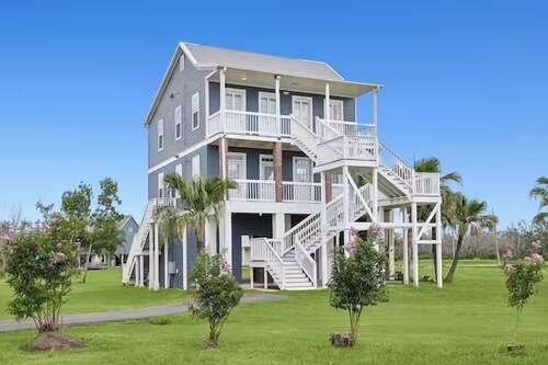 Bayou BandB Escape • Fire Pit + Hot Breakfast