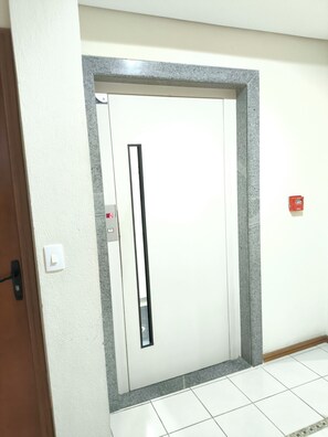 Interior - Apartment Canasvieiras 204, tranquility, comfort and lots of peace! (Florianópolis)