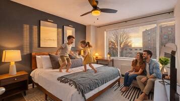 1 bedroom, desk, iron/ironing board, WiFi