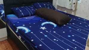 Ảnh chưa phân loại, 2 trong số 14 ảnh, nút