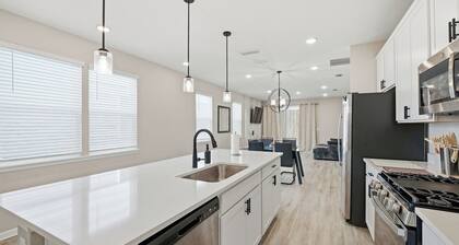 Comfortable 3BR Westside Home | Chill & Relax