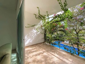 Property grounds - Playa del Carmen 3BR Apt - Pool & Garden (Playa del Carmen)