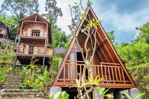 Front of property - Ngetis Sidemen Villa & Retreat (Sidemen)