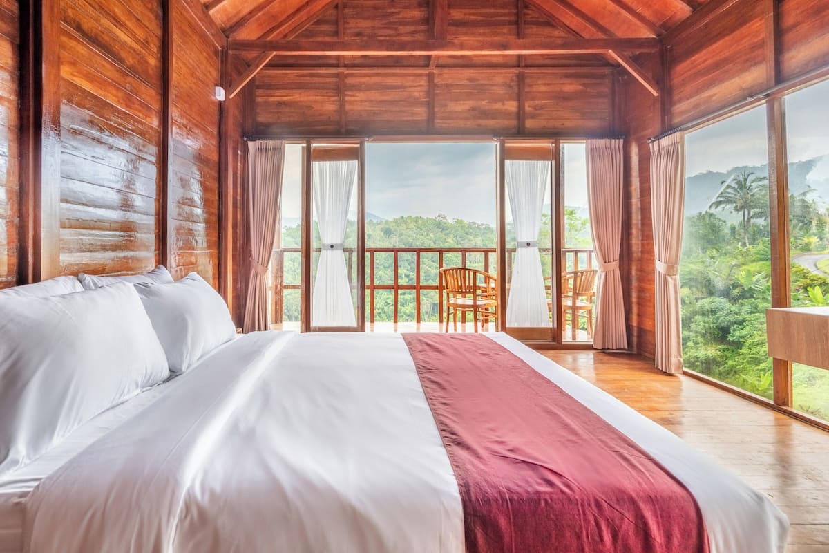 One Bedroom Suite Villa with Private Plunge Pool | Meja kerja, Wi-Fi gratis, dan seprai linen
