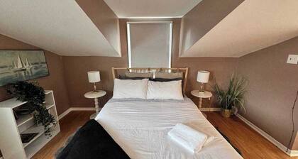 Ideal Stay for City Explorers