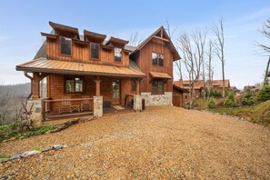 Exterior - Upscale Mountain Retreat with Hot Tub & Views (Banner Elk)