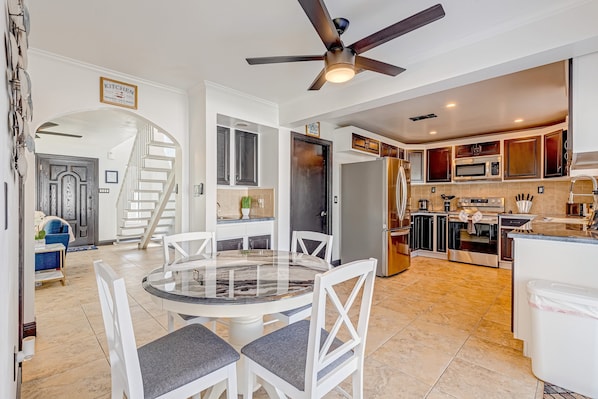 Fridge, microwave, oven, stovetop - 3BR/2.5BA Indialantic Duplex: Dog-Friendly Fenced Yard, Walk to Paradise Beach & Private Balcony (Melbourne)
