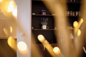 Interior - Lavender Attic w. AC, working desks (Bucharest)
