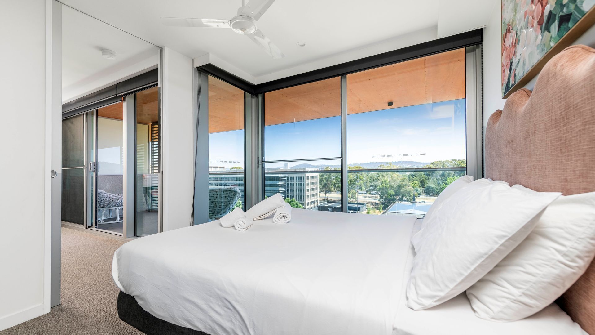 Internet, bed sheets