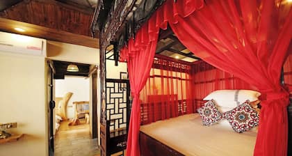 Xiangxi Dreamweaver Inn