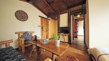 Suite Mewah, pemandangan gunung | Area keluarga | TV