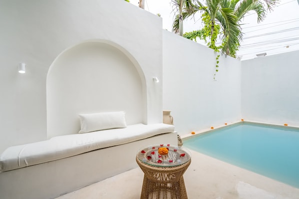 Basic Villa | Pool | Outdoor pool - Villa Tropical Nomad (Canggu)