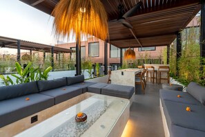 Basic Villa | Outdoor dining - Villa Sevu 5 (Cemagi)
