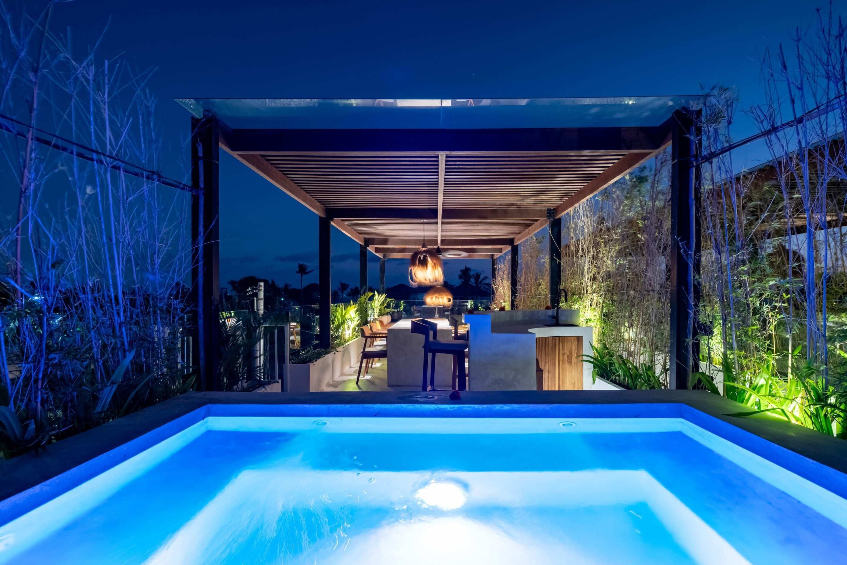 Basic Villa | Pool | Outdoor pool
