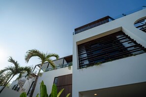 Vila básica, vista para o mar | Fachada