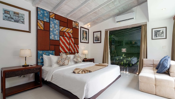 Basic House | 3 bedrooms, desk, iron/ironing board, bed sheets - Villa Raya (Canggu)