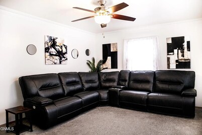 The 13th Street Stay, Clean, Quiet & Central