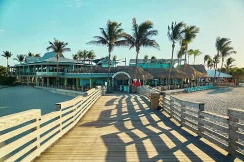  Venice Island Villa/walk to beach/heated swimspa-pool/2Bed 2-Bath/bikes/grill