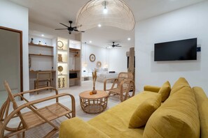 Basic Villa | Living area - Villa Ombak (Cemagi)