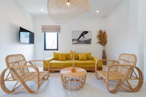 Basic Villa | Living area - Villa Ombak (Cemagi)