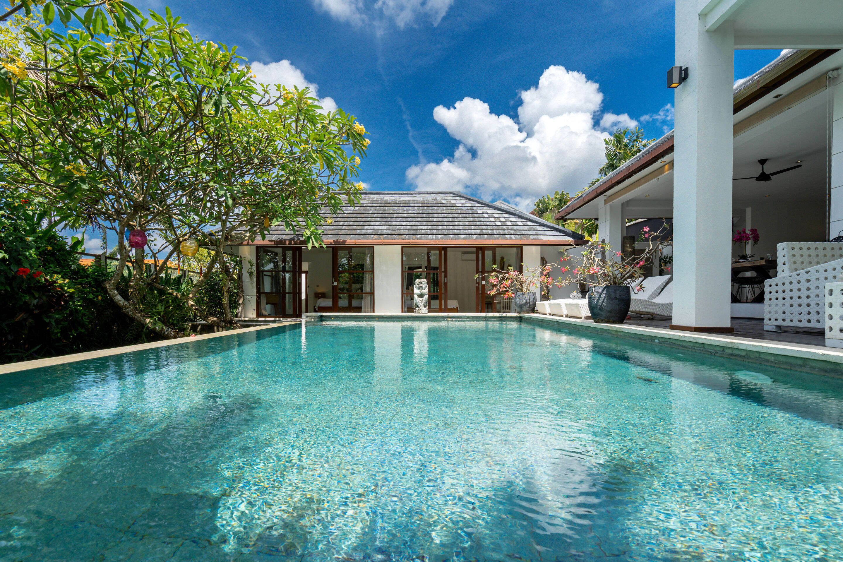 Basic-villa | Pool | Udendørs pool