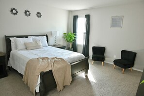 3 chambres, fer et planche à repasser, Wi-Fi gratuit, draps fournis