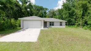 Property grounds - Horse Country Getaway –3BR 2 bath Home Near WEC, HITS & Rainbow Springs & Fast (Ocala)