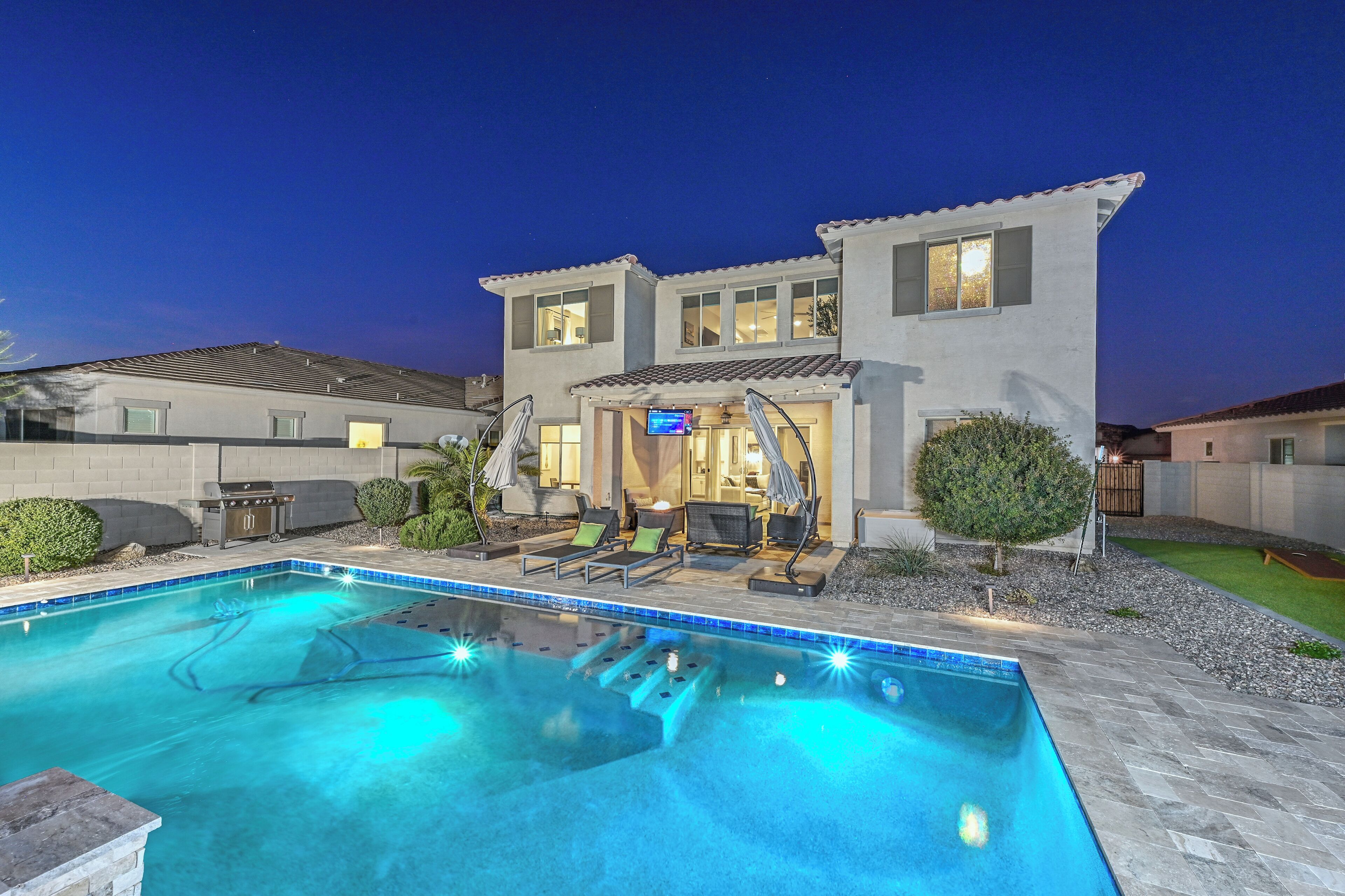 Piscine extérieure, piscine chauffée