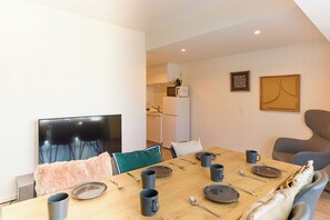 Living area - VORT Yamabukicho Residence (Tokyo)