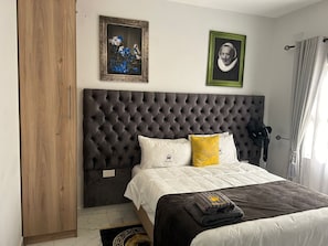 1 bedroom, iron/ironing board, WiFi, bed sheets