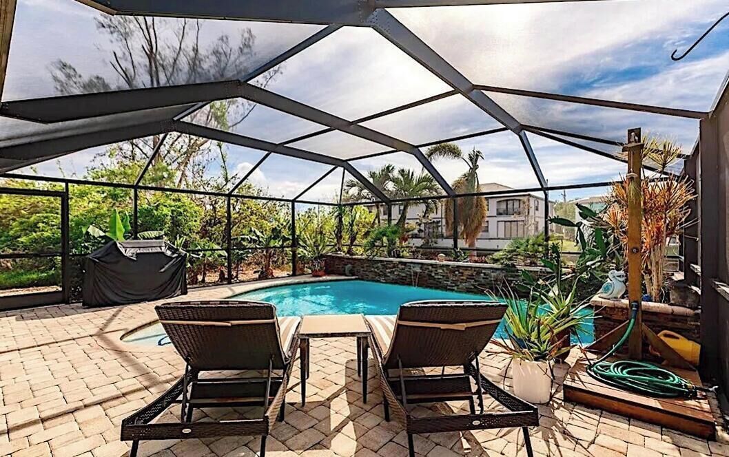 Et oppvarmet basseng