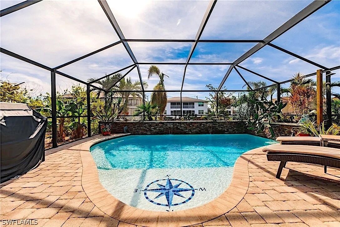 Een verwarmd zwembad