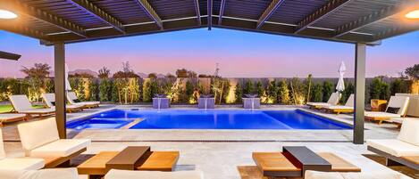 Outdoor pool, a heated pool